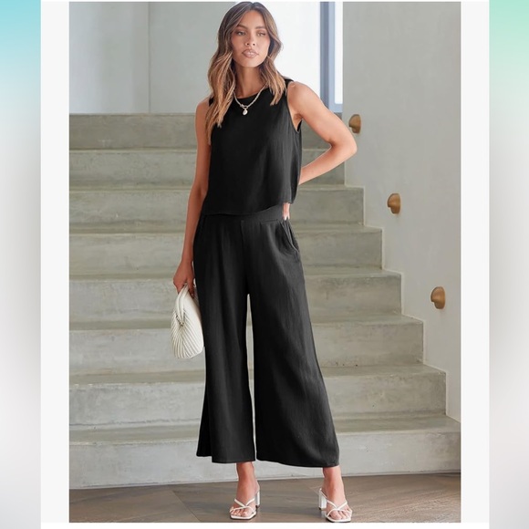 Black 2 Piece Set • Cropped Pants & High Neck Tank • Linen Blend • Size Small - Picture 1 of 10